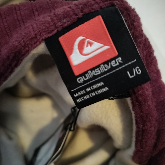 Quiksilver  Men Cream Hoodie Sweater - Picture 8 of 8